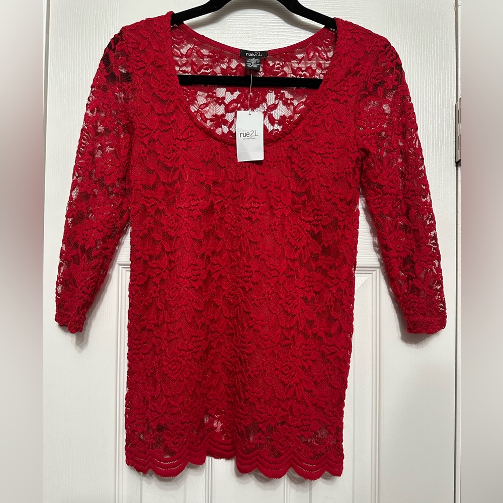 NWT All Over Lace Top - Picture 9 of 12